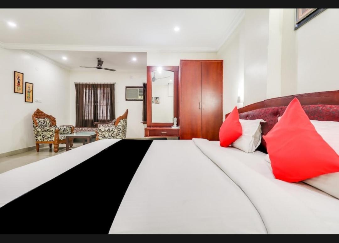 Hotel Balini マドゥライ エクステリア 写真